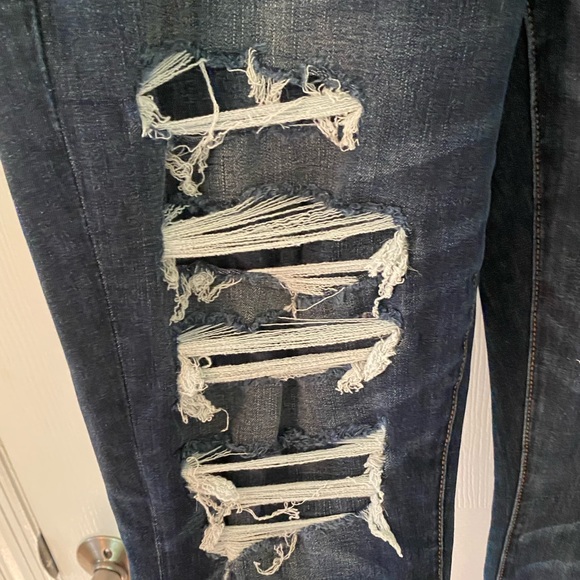 American Eagle Dark Wash Jeans w/ Rips - Picture 3 of 5